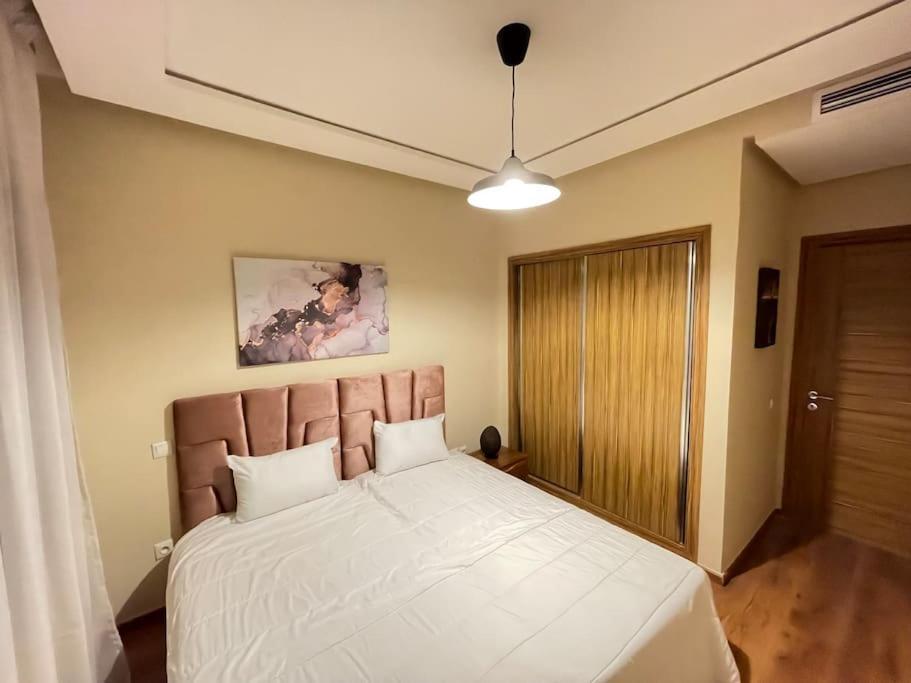 Chic & Cosy Flat Near Airport Lockbox Fast Wifi Apartment Nouaceur Exterior foto