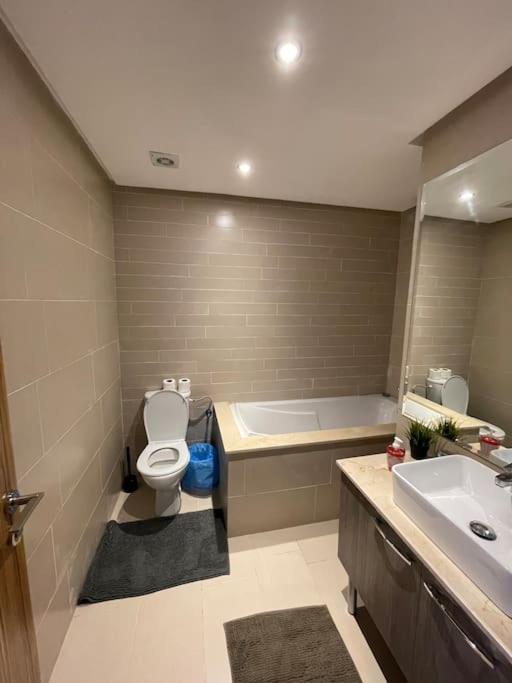 Chic & Cosy Flat Near Airport Lockbox Fast Wifi Apartment Nouaceur Exterior foto