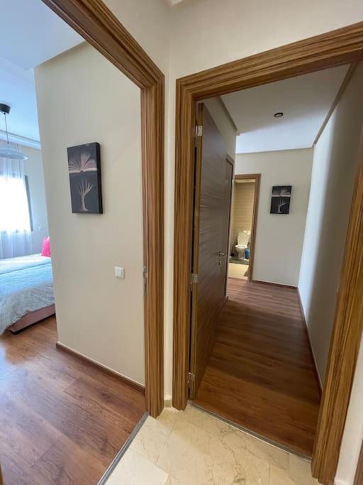 Chic & Cosy Flat Near Airport Lockbox Fast Wifi Apartment Nouaceur Exterior foto